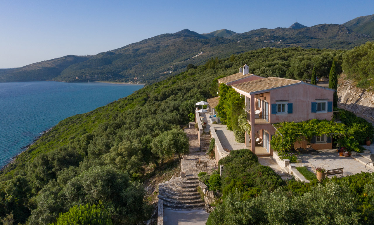 Linamia Luxury Villa located in Northeast Corfu