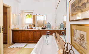 Green bathroom