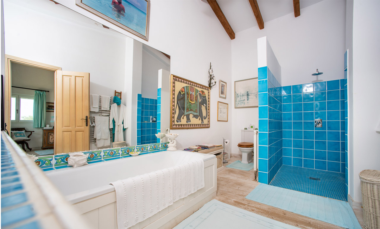 Linamia Luxury Villa located in Northeast Corfu