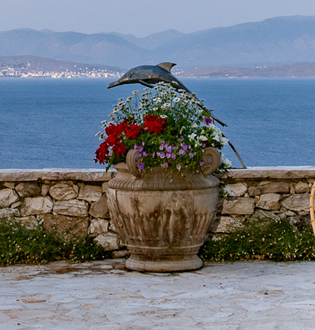 About the Linamia villa